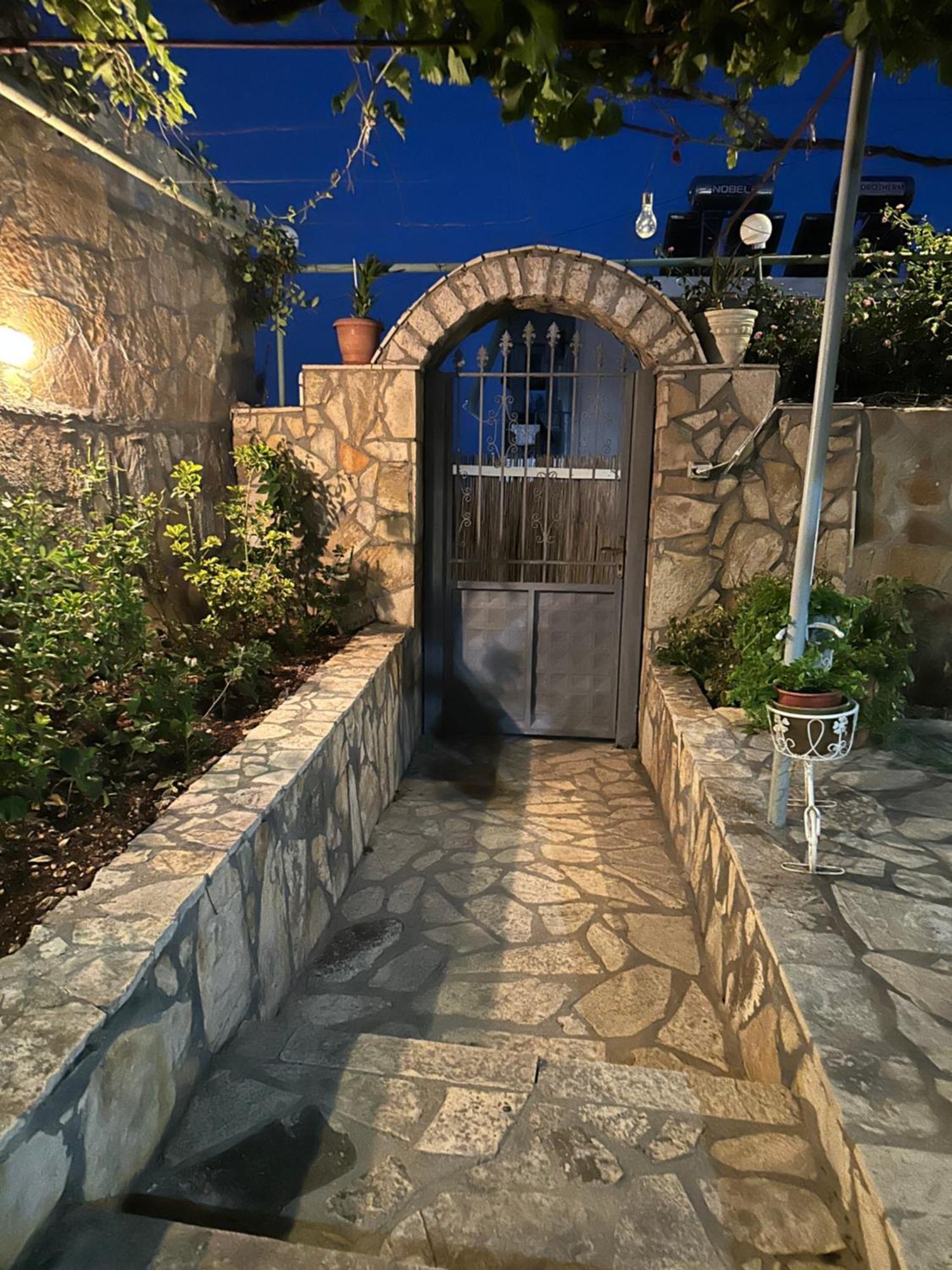 Vila Rapo ヒマラ エクステリア 写真